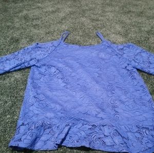 Blouse lace